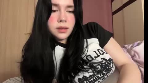 Snapshot of your_tender_doll chatting on July 2026 01:49:01 AM Alice online show from July 2026 01:49:01 AM