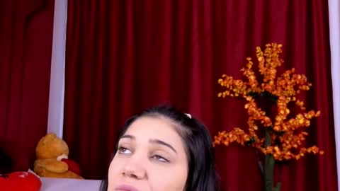 Snapshot of your_tender_sin chatting on November 2025 05:50:02 AM TenderSin online show from November 2025 05:50:02 AM