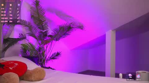 TenderSin online show from March 2026 05:37:02 AM