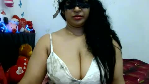 Snapshot of yourashawari chatting on May 2026 03:57:01 AM yourashawari online show from May 2026 03:57:01 AM