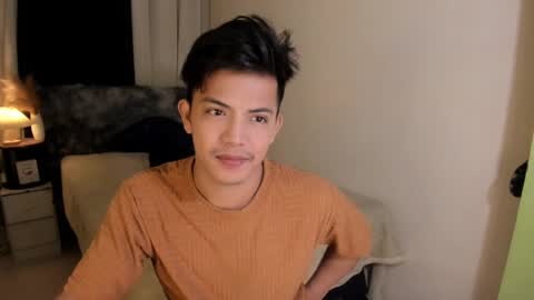 Snapshot of yourasian_bradley chatting on March 2025 11:14:02 AM yourasian_bradley online show from March 2025 11:14:02 AM