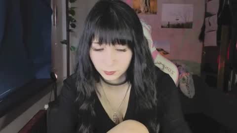 Snapshot of yourcutiegoth chatting on June 2026 01:35:01 PM Vasilisa online show from June 2026 01:35:01 PM