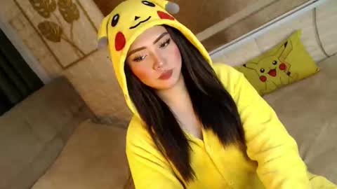 JEN  online show from December 2025 11:17:02 AM