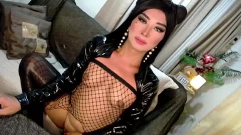 Snapshot of yourdream_rhea chatting on May 2026 03:55:02 AM rhea online show from May 2026 03:55:02 AM