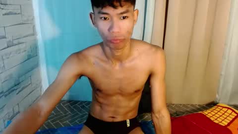 Snapshot of yourdreamboyx chatting on December 2024 06:26:02 PM Rence online show from December 2024 06:26:02 PM