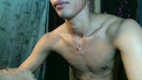 Snapshot of yourdreamboyx chatting on January 2025 01:32:01 PM Rence online show from January 2025 01:32:01 PM