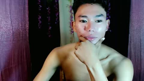 Snapshot of yourdreamboyx chatting on February 2025 11:09:02 PM Rence online show from February 2025 11:09:02 PM