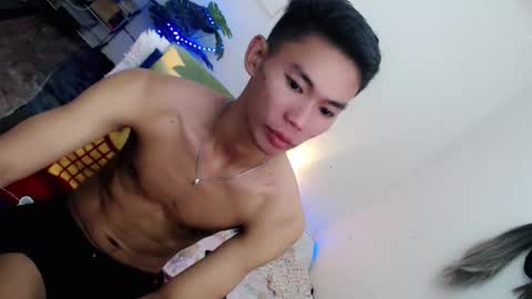 Snapshot of yourdreamboyx chatting on September 2025 02:09:02 PM Rence online show from September 2025 02:09:02 PM