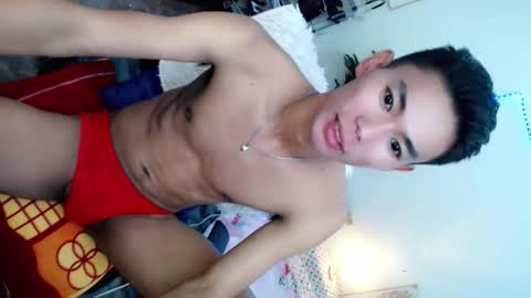 Snapshot of yourdreamboyx chatting on September 2025 11:25:01 AM Rence online show from September 2025 11:25:01 AM