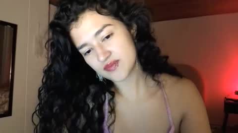 Snapshot of yourdreamgirl2025 chatting on June 2026 12:46:02 AM yourdreamgirl2025 online show from June 2026 12:46:02 AM