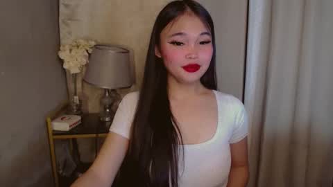 Luna online show from October 2025 04:53:02 PM