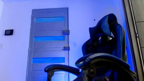 Snapshot of yourfavorite_bigclit chatting on June 2026 01:17:02 PM yourfavorite_bigclit online show from June 2026 01:17:02 PM