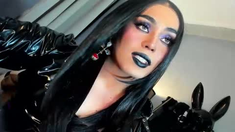  not into STINGY and CHEAP people online show from April 2026 01:42:02 AM