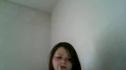 yourgirl_189 online show from February 2025 11:04:02 PM