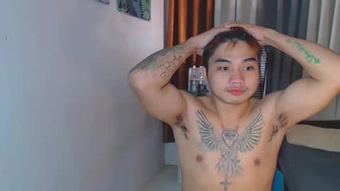 Snapshot of yourhandsome_hunk chatting on January 2025 07:57:01 PM Paul online show from January 2025 07:57:01 PM