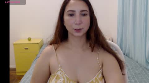 Snapshot of yourhoneypiexx chatting on February 2025 08:40:01 PM Honey online show from February 2025 08:40:01 PM