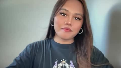 Snapshot of yourhotgirl_lyn chatting on June 2026 06:52:02 AM yourhotgirl_lyn online show from June 2026 06:52:02 AM
