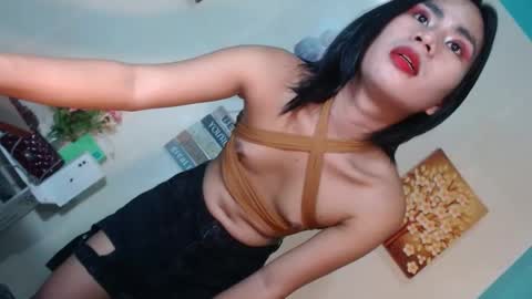 Mauie  online show from January 2025 08:09:01 PM