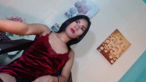 Mauie  online show from January 2025 09:22:01 PM
