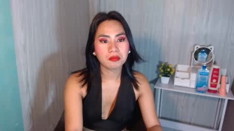 Mauie  online show from March 2025 05:54:01 PM