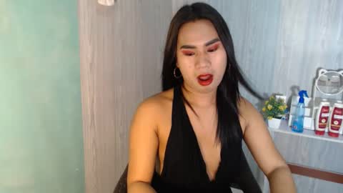 Mauie  online show from September 2025 08:42:02 PM