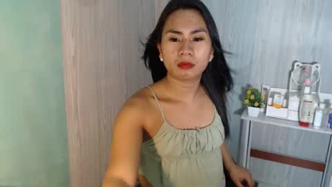 Mauie  online show from October 2025 03:15:02 AM