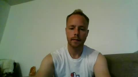 yourlove8523 online show from July 2026 03:59:02 AM