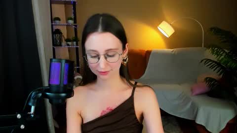 Vetta online show from November 2025 05:04:02 PM