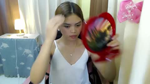 Snapshot of yourlovelytranspinay chatting on December 2024 05:15:01 AM your lovely Dina online show from December 2024 05:15:01 AM