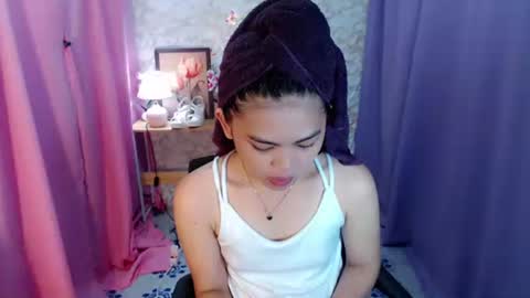 your lovely Dina online show from October 2025 12:58:01 AM