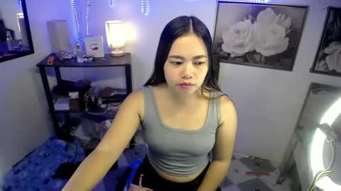 Snapshot of yourmy_sunshine chatting on June 2026 07:03:02 AM yourmy_sunshine online show from June 2026 07:03:02 AM