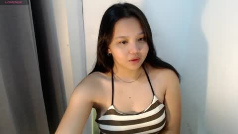Snapshot of yournaughty_leigh chatting on July 2026 11:48:02 PM yournaughty_leigh online show from July 2026 11:48:02 PM