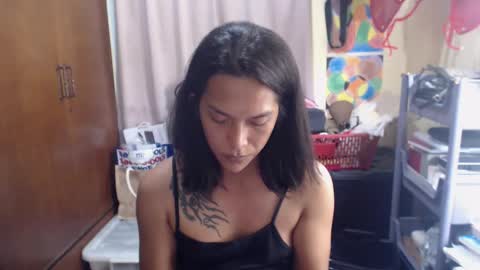 Snapshot of yourpinoy chatting on November 2025 05:50:01 AM Iring online show from November 2025 05:50:01 AM