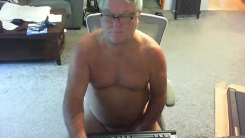 yourpoppi55 online show from July 2026 12:25:02 PM