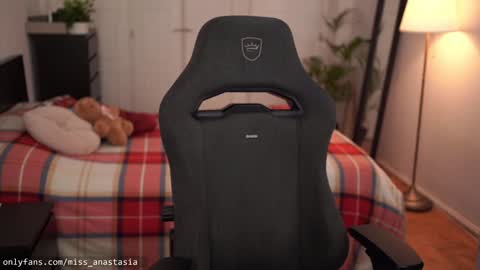 Anastasia online show from January 2026 08:25:02 PM