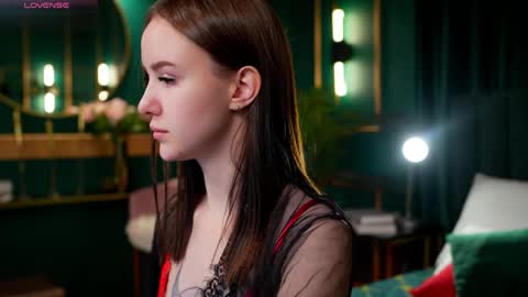 yours fetish mary online show from March 2026 04:17:02 AM