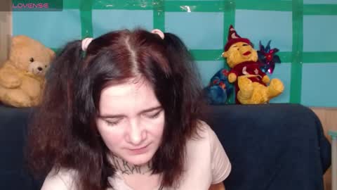 Snapshot of yours_good_mood chatting on January 2025 03:33:01 PM Im - DANI .insta - hardblade1 online show from January 2025 03:33:01 PM