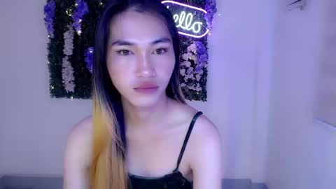 Snapshot of yoursexservice chatting on January 2025 12:17:01 AM online show from January 2025 12:17:01 AM