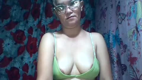 Snapshot of yourshygirl82 chatting on June 2026 01:21:01 AM im MAY online show from June 2026 01:21:01 AM
