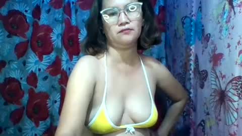 Snapshot of yourshygirl82 chatting on July 2026 11:49:01 AM im MAY online show from July 2026 11:49:01 AM