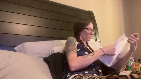 Snapshot of yourstrulylivy chatting on December 2024 03:45:01 AM yourstrulylivy online show from December 2024 03:45:01 AM
