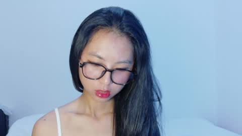 Snapshot of yoursweetestkiwi chatting on June 2026 02:45:02 AM Kiwi online show from June 2026 02:45:02 AM