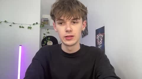 Snapshot of yoursweetyguy chatting on April 2026 02:34:01 PM yoursweetyguy online show from April 2026 02:34:01 PM