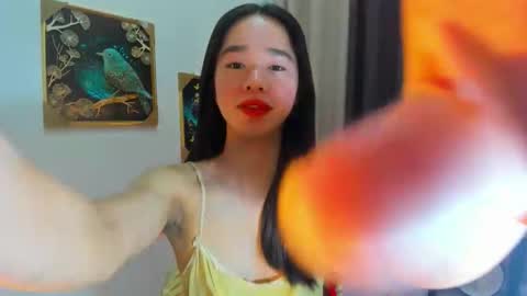 yourtinybunny online show from April 2026 10:07:02 AM