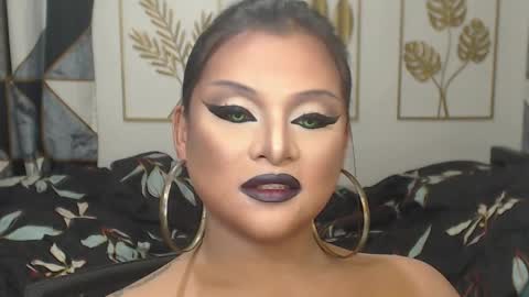 Snapshot of yourtrannyqueenxxx chatting on September 2025 12:56:02 AM Anastacia Grey  online show from September 2025 12:56:02 AM