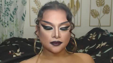 Snapshot of yourtrannyqueenxxx chatting on October 2025 11:13:02 PM Anastacia Grey  online show from October 2025 11:13:02 PM