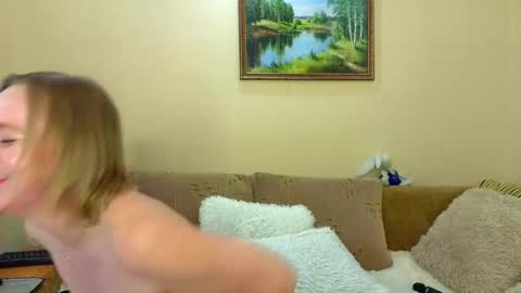 YourXQueen online show from May 2026 06:20:01 AM