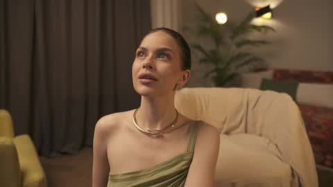 youur_sweetheart online show from April 2026 01:49:02 PM