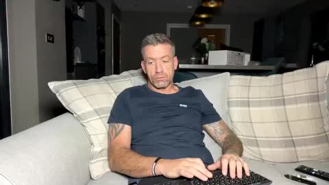 Snapshot of youwantus69 chatting on January 2025 05:36:02 AM You want us 69 online show from January 2025 05:36:02 AM