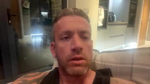 Snapshot of youwantus69 chatting on October 2025 04:57:02 AM You want us 69 online show from October 2025 04:57:02 AM